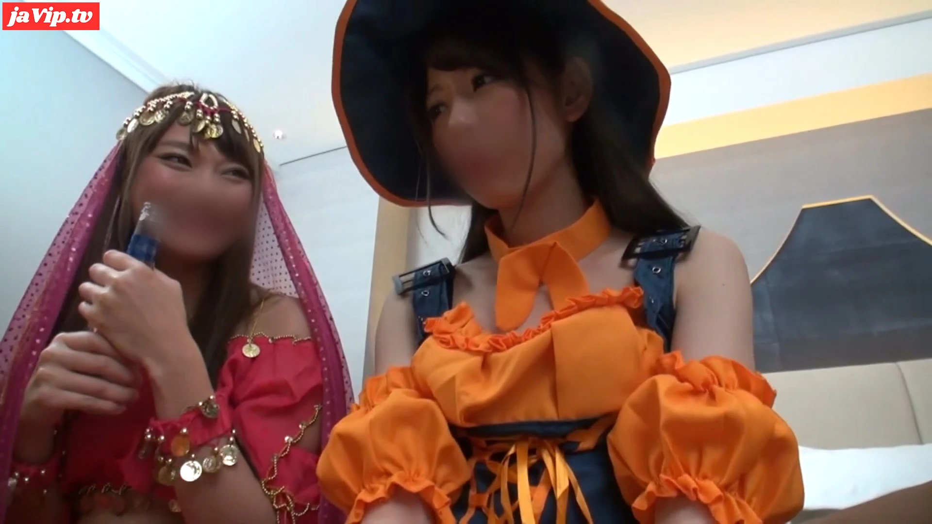 fc2ppv-4339436 - 【ハロウィンナンパ】清楚ビッチ魔女っ*のホロ酔い変態セックス。お友達の前なのにガチイキ。 - FC2PPV動画をオンラインで視聴 - jaVip