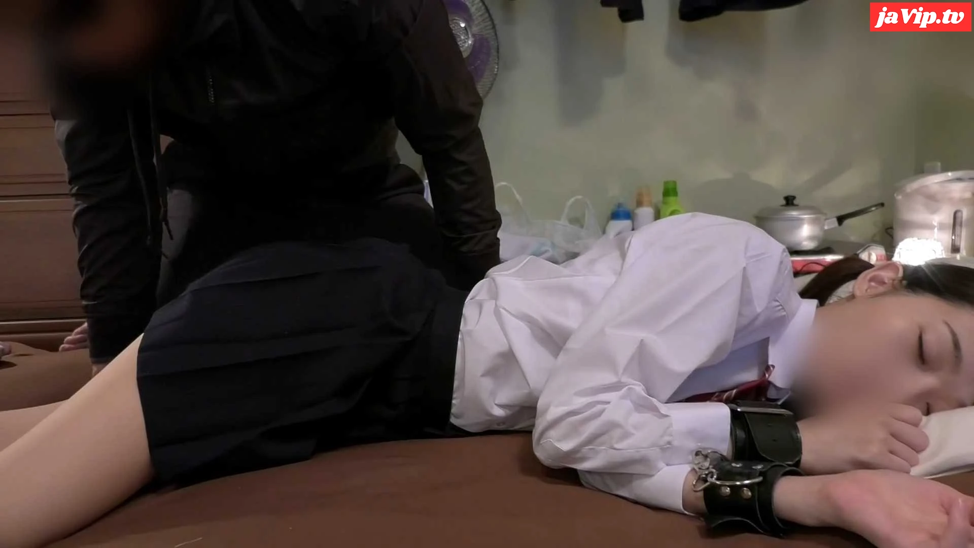 fc2ppv-4319306 - 【素人】小柄で可愛いスレンダー***美女。強引にイタズラして****お口にオチンポ打ち込んでやりました。 - FC2PPV動画をオンラインで視聴 - jaVip