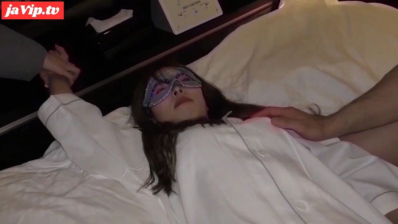 fc2ppv-4323042 - 【個人撮影・中出し】〇辱が快楽へと変化し始めた逃亡妻　介添え人に連れられて観念しました・・・ - FC2PPV動画をオンラインで視聴 - jaVip