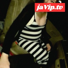 fc2ppv-4299317 - 【妊婦車内】アプリで知り合った人妻　出産1週間前の車内で撮影した映像
