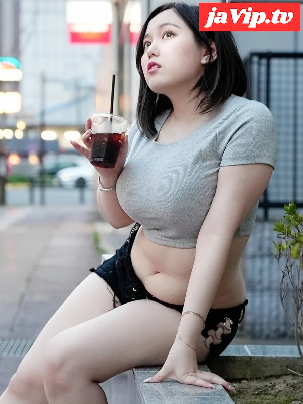 fc2ppv-4292064 - むっちむちドデカエロ尻デカパイの生意気女が感度急上昇でアヘイキ中出しＳＥＸ【個撮】 - FC2PPV動画をオンラインで視聴 - jaVip