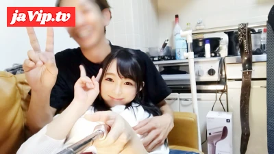 fc2ppv-4286690 - 【初撮影】家でイチャイチャしながら後ろから下から激しく突いてムチムチ美人24歳に中出し