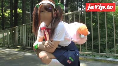 fc2ppv-4265272 - 【素人】梨奈ちゃん20歳。童顔巨乳のコスプレイヤー。野外でフェラ抜きごっくん。勝手にゴム外し生ハメ、生中出しセックス。【特典動画】