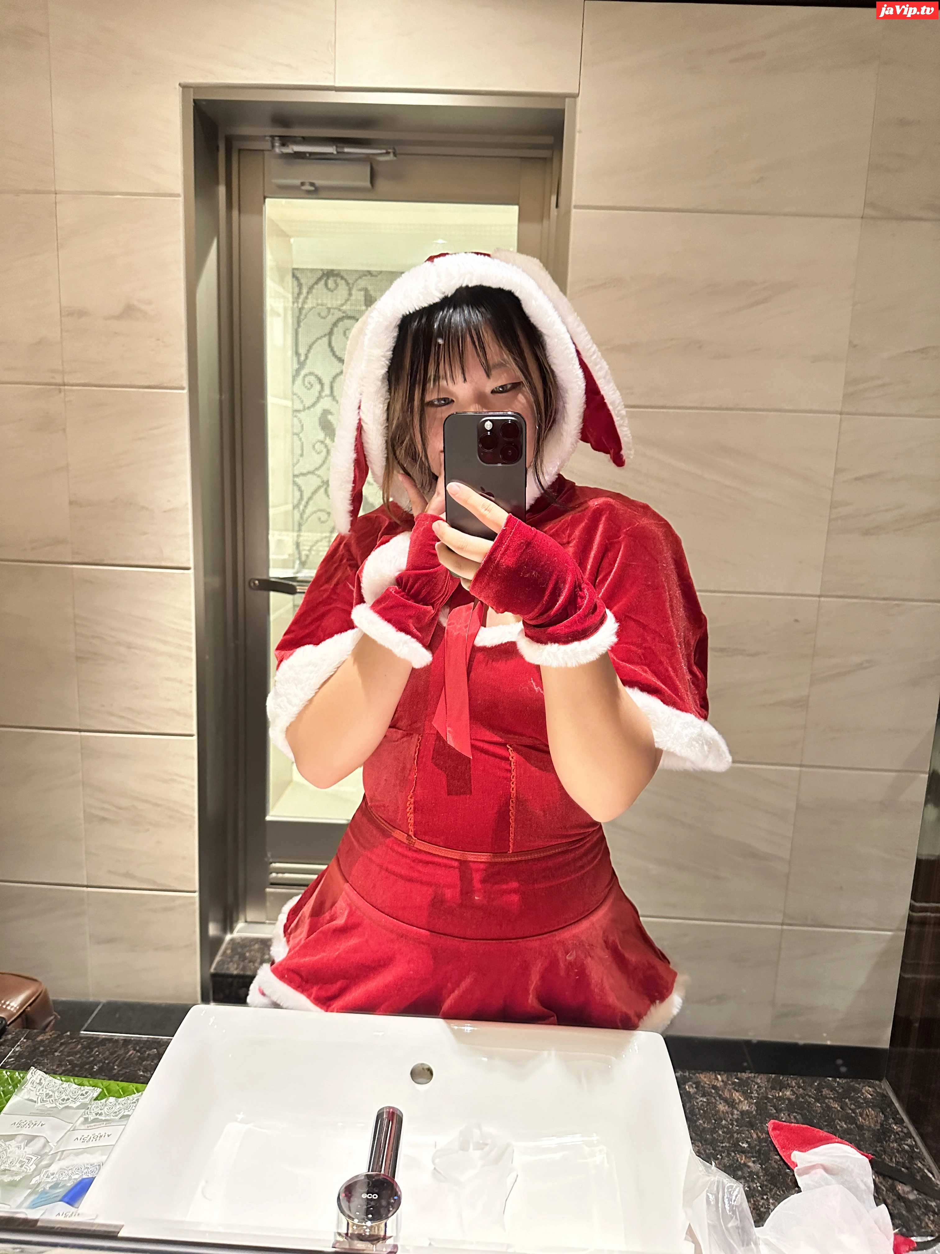 fc2ppv-4224426 - マジ可愛いトー横のあにかちゃん クリスマスにサンタコス着て彼氏に甘々動画　tiktok instagram - FC2PPV動画をオンラインで視聴 - jaVip