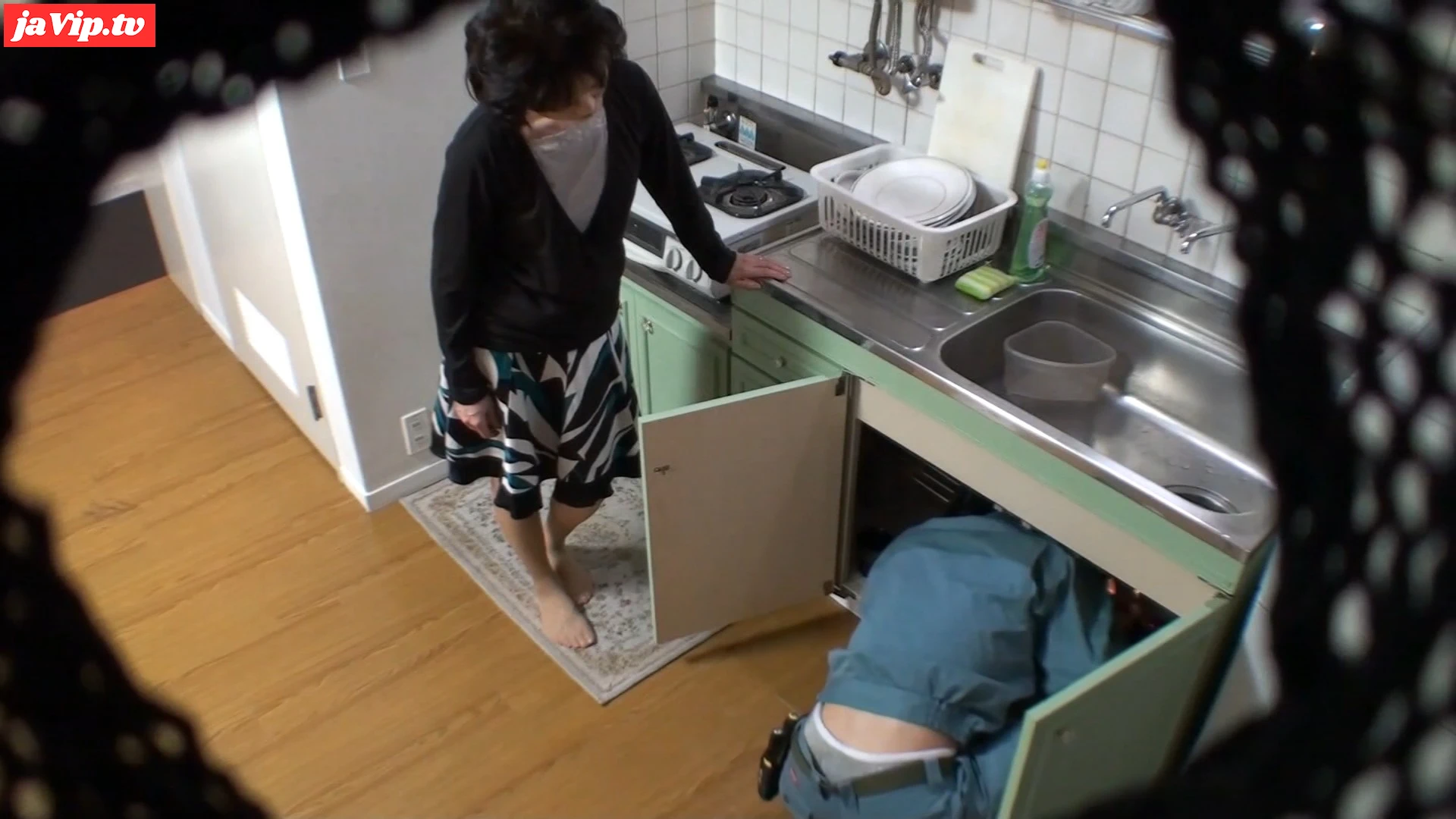 fc2ppv-4200095 - 【熟女不倫】ドスケベ奥さんが修理業者のおチンポを熱い口内でじゅぽじゅぽフェラチオご奉仕。 - FC2PPV動画をオンラインで視聴 - jaVip