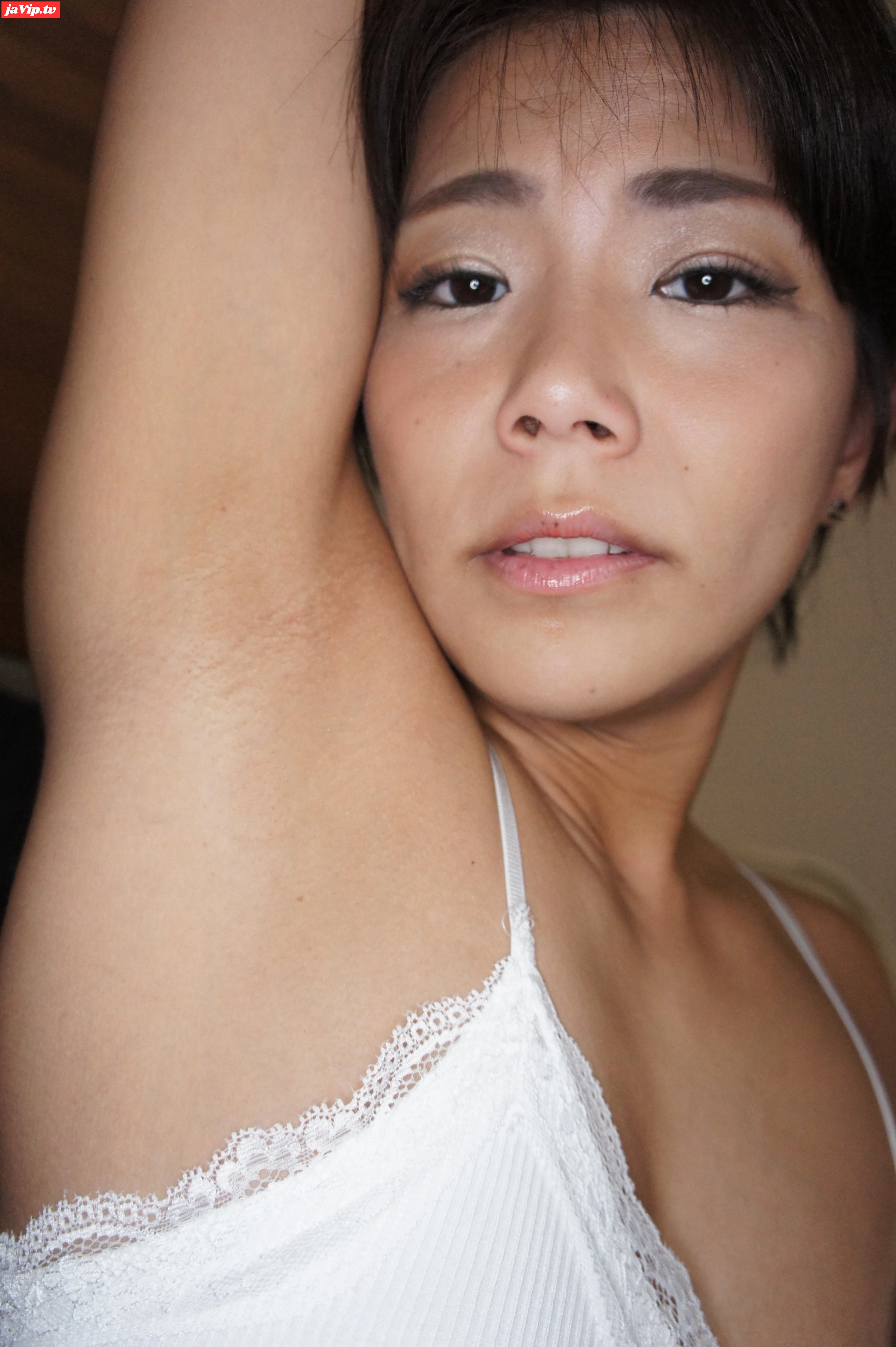 fc2ppv-4189154 - 女体探検隊19　はるの脇　匂い立つような脇 その脇を自ら刺激し、舐めまわし感じていく変態人妻のその姿は、何とも言えないエロさが満載されていさんる。4K映像で見せるフェチ映像、撮り下ろしオリジナル作品 - FC2PPV動画をオンラインで視聴 - jaVip