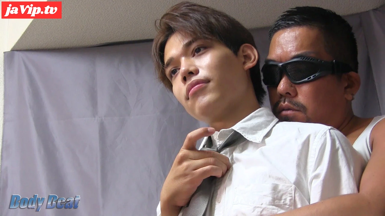 fc2ppv-4120324 - ノンケAV男優がデカチン起たせてスーツ姿で男に喰われる - FC2PPV動画をオンラインで視聴 - jaVip