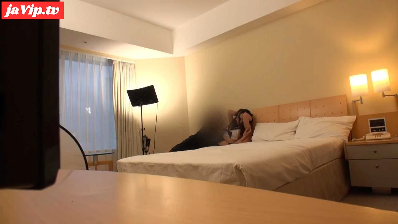 fc2ppv-4159532 - 【素人】スタイル抜群のコスプレイヤー。カメラの前で照れながらもオマンコおっぴろげです。 - FC2PPV動画をオンラインで視聴 - jaVip