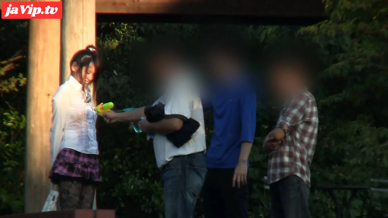 fc2ppv-4205625 - 【素人】スレンダー清楚系お*さん。恥じらいながらも露出プレイに興奮してイキまくっちゃってました。 - FC2PPV動画をオンラインで視聴 - jaVip