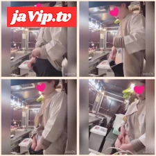 fc2ppv-4213627 - 【防犯カメラは見た】仕事終わりに職場キッチンでオナるアルバイト（mp4）