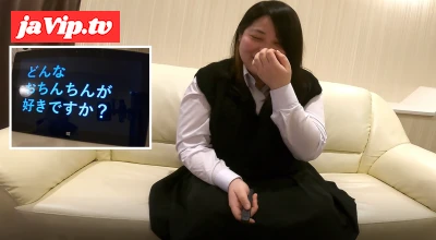 fc2ppv-4130510 - “It’s completely different (from my boyfriend\)…❤”