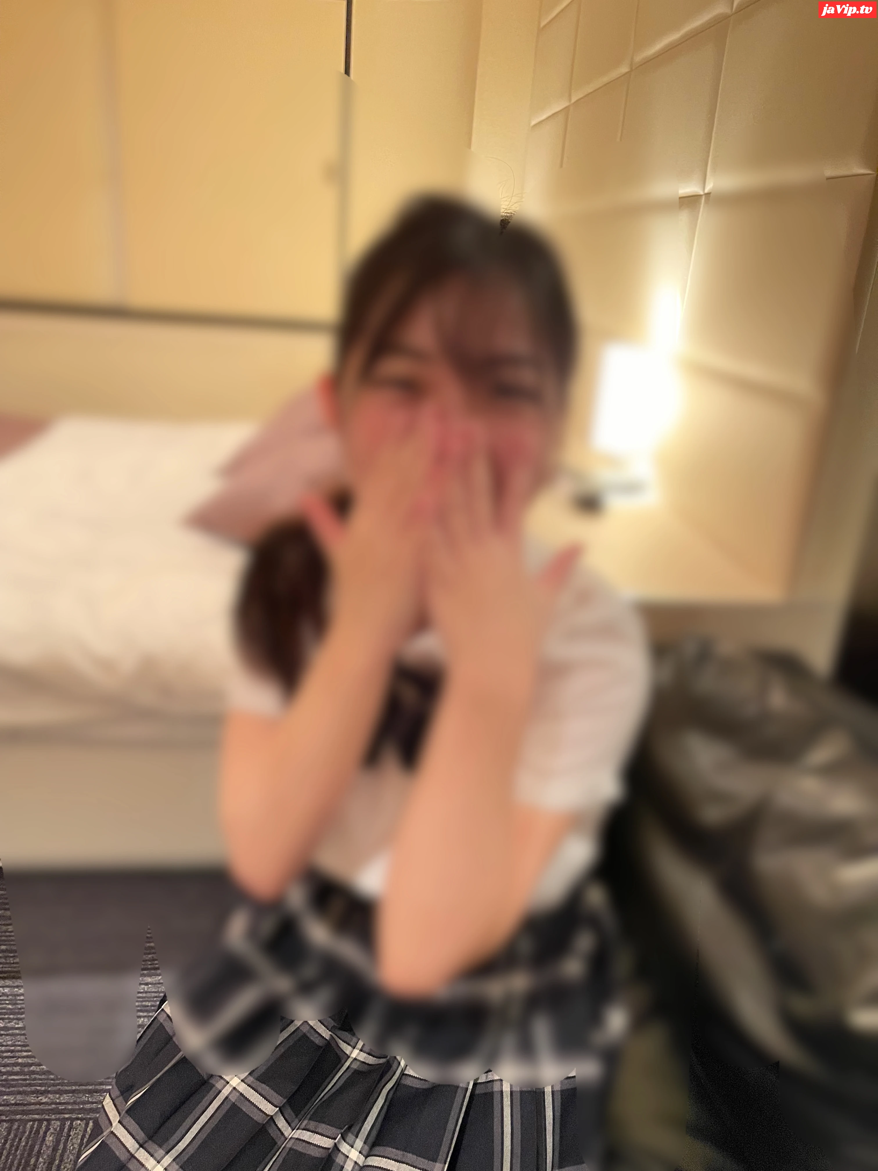 fc2ppv-4049556 - 本編顔出し⭐︎レイヤーの合法ロ◯に中出しセックス - FC2PPV動画をオンラインで視聴 - jaVip