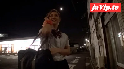 fc2ppv-4047602 - 全問正解で10万円！【金髪ギャル】カラダはムチムチ頭はユルユル！罰ゲームSEXのはずがご褒美中出しSEX♪