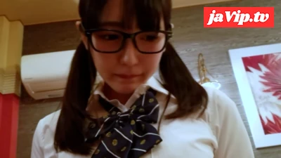 fc2ppv-3962557 - CA志望偏差値70超え18歳。初撮影で緊張しながらもまさかの初体験で無断中出し。