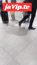 fc2ppv-3948932 - 【K＠18歳りなのえちな自撮り】ショッピングモールのベンチに座って足を少し開いて通行人にパンツ見えるように座ってみました…そのあと非常階段でスカートめくってパンツ丸出しで歩いちゃいました…