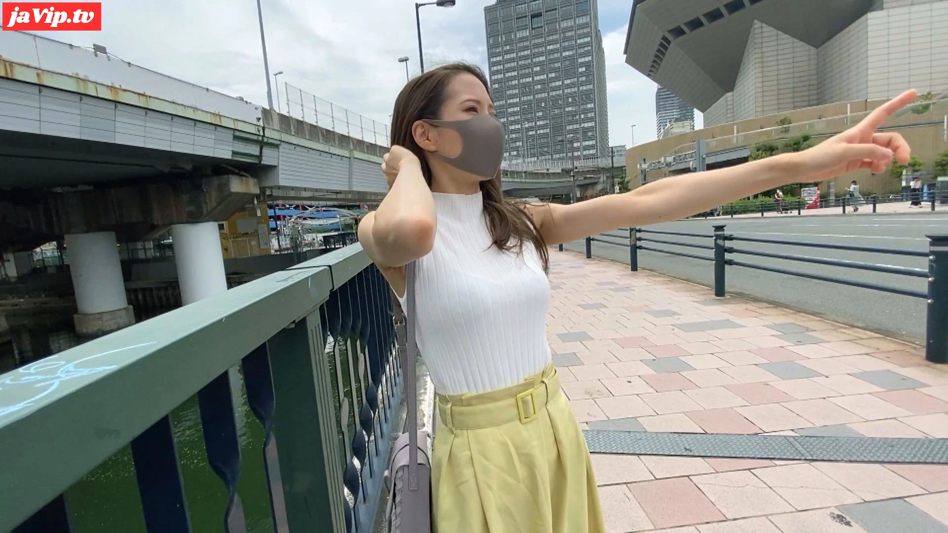 fc2ppv-3946904 - 痩せ巨乳の若妻と昼間のラブホで即尺フェラ＆パイズリ - FC2PPV動画をオンラインで視聴 - jaVip