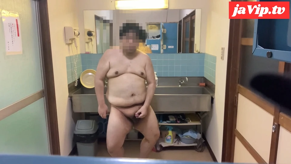 fc2ppv-3929655 - 【#10】旅館で全裸露出からの公開オナニーで大量射精 - FC2PPV動画をオンラインで視聴 - jaVip