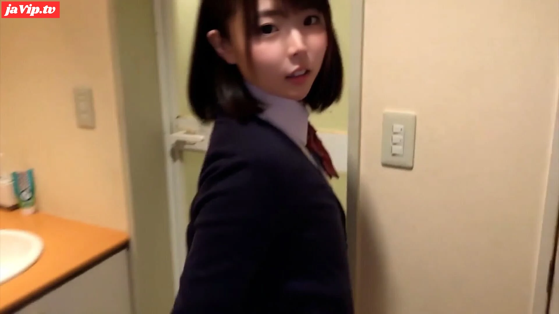 fc2ppv-3859683 - 【本物】18歳マネージャーひかるちゃん。セルフィーと巨根に大興奮で大量射精。※数量限定 - FC2PPV動画をオンラインで視聴 - jaVip