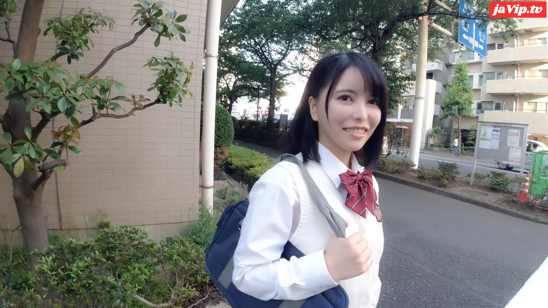 fc2ppv-3859558 - 初撮影　路上スカウトの制服美女　太陽のようあはじける笑顔。どの角度からとっても可愛い\!! - FC2PPV動画をオンラインで視聴 - jaVip