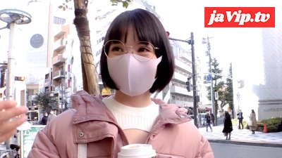 fc2ppv-3840086 - ※本編顔出し 個人撮影※　巨乳眼鏡美女(22\)　路上からそのまま連れていって生ハメ大量顔射。