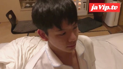 fc2ppv-3788740 - 童顔イケメンサッカー部ハルキ　ヌルヌルで枕こすり付けオナニー！《ハルコレ》