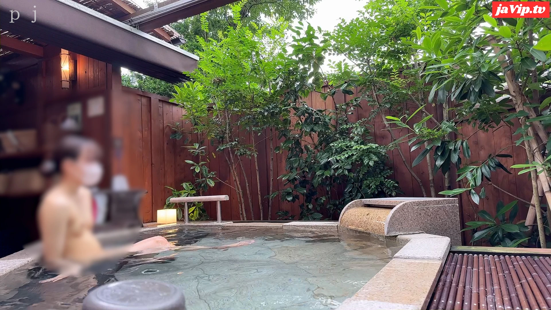 fc2ppv-3639771 - 前編【個撮】週14回セックス願望の美容部員が欲求不満で応募３　リゾートお泊りデート♡貸し切り露天温泉でやりたい放題！声を押しころしながらハメ撮り大量中出し！ - FC2PPV動画をオンラインで視聴 - jaVip