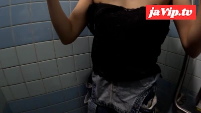 fc2ppv-3528335 - ギャルデリ嬢が公衆便所で濃厚舌ピアスフェラ☆