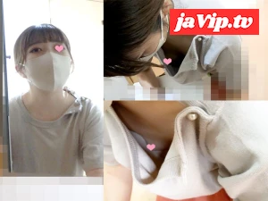 fc2ppv-3452894 - [Chest chira during home delivery] 2 days of female college students' chest chira [collection passenger/transport]