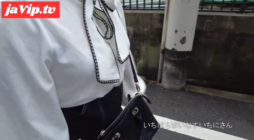 fc2ppv-3452198 - 【完全素人18才】地雷系の〇横〇下系のぽっちゃり巨乳コスプレイヤーのオフパコ - FC2PPV動画をオンラインで視聴 - jaVip