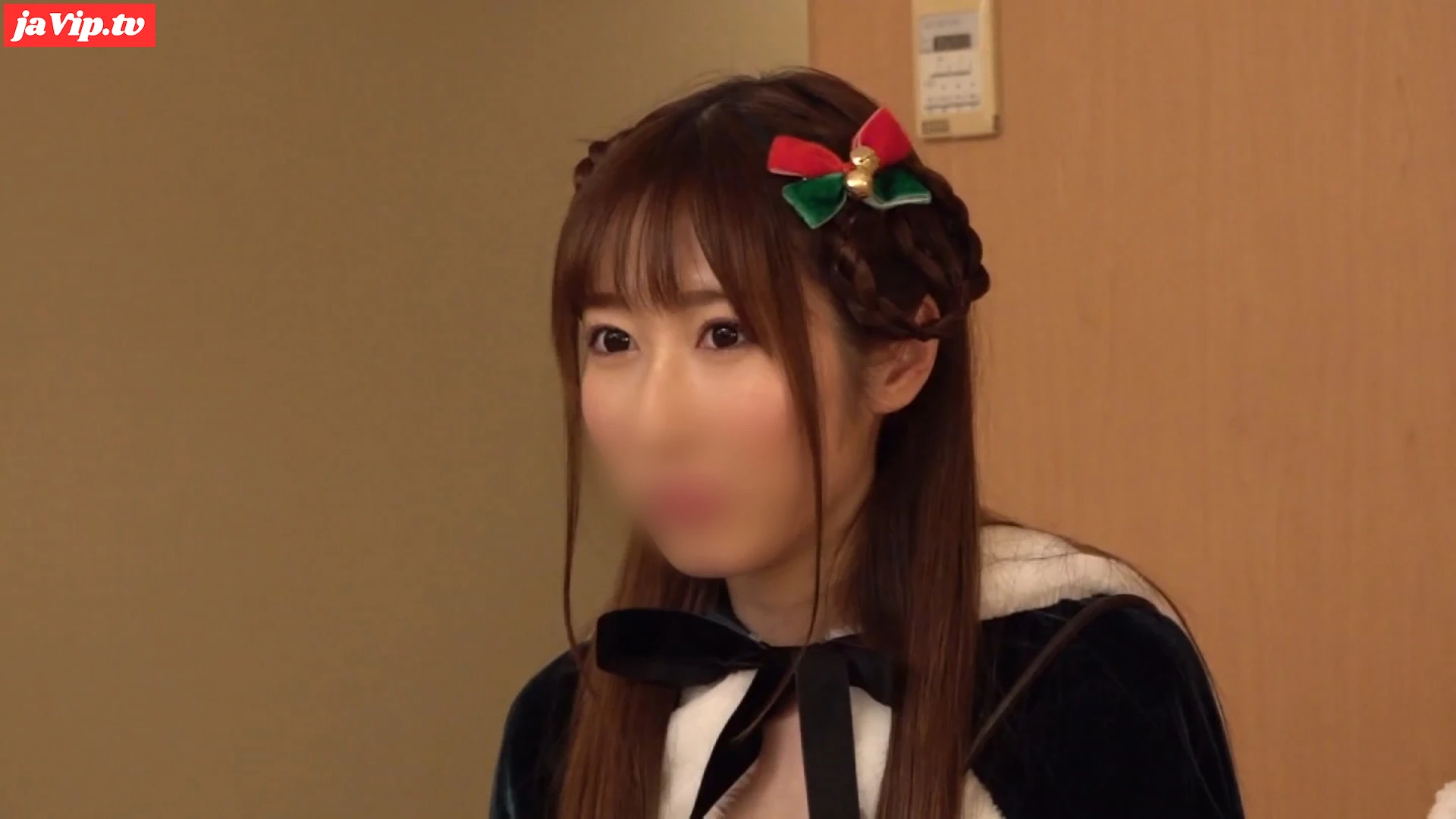 fc2ppv-3369839 - 【素人ナンパ】サンタコスプレのOL美女ゲット！乱交SEXで赤面エロ顔イキ。 - FC2PPV動画をオンラインで視聴 - jaVip