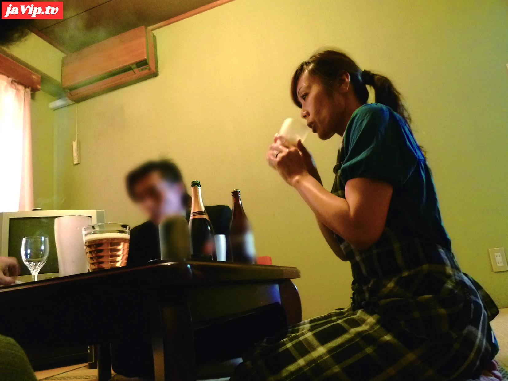 fc2ppv-3369683 - 【****】セックスレスの妻が宅飲みで… - FC2PPV動画をオンラインで視聴 - jaVip