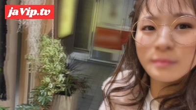 fc2ppv-3313763 - 【新宿こさつ③】けしからんカラダの「美巨乳」花屋さん22歳 体操服を着せてみたらエロ杉て気づいたら腰ふってました