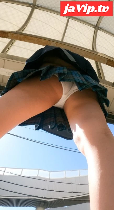 fc2ppv-3282002 - 【後編】ホームでのスカートめくりと生尻接写盛り沢山！！美****の純白パンティと食い込みがエロ過ぎた件、、 - FC2PPV動画をオンラインで視聴 - jaVip