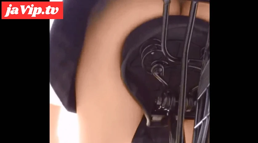 fc2ppv-3261231 - 駅でおふざけ動画から自転車自撮り - FC2PPV動画をオンラインで視聴 - jaVip