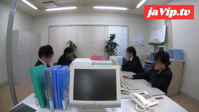 fc2ppv-3250644 - 【オフィス】机の下に潜り込みこっそりおちんぽを濃厚フェラチオご奉仕。