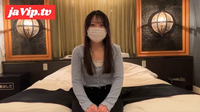 fc2ppv-3250456 - 【番外編】敏感すぎる看護**20歳とハメ撮り。イキまくるちっぱい口りボディを堪能して容赦ないピストンで突きまくる→腹上射精。