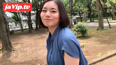 fc2ppv-3233885 - なんでも言うこと聞くドM人妻に昼間からフェラさせた