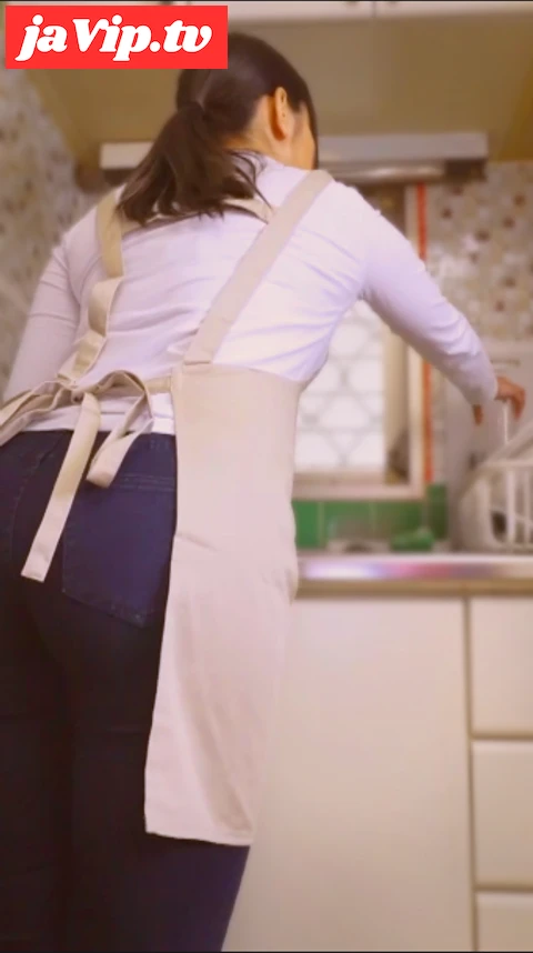 fc2ppv-4841731 - 【売切れ次第終了】家事代行で呼んだ巨乳人妻(28)をNTR。旦那以外の男の家で無防備に家事をする人妻に大量中出し※完全素人・個撮データ特別版売※ - FC2PPV動画をオンラインで視聴 - jaVip