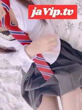 fc2ppv-3199514 - 【ド変態レイヤー】変態マンコのえちえちミニスカ制服で自撮りオナニー