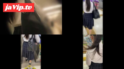 fc2ppv-3198023 - [****/制服K]足の付け根までパンツを下ろされて後ろから手マンされる黒髪制服K。乳首も露出。