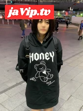 fc2ppv-3195592 - 【渋谷しろうと②】おっとり系 陰キャ**大生 21歳 「脱いだらすごかった」初めてのパイズリ⇒ゴム無し交尾で***中出し