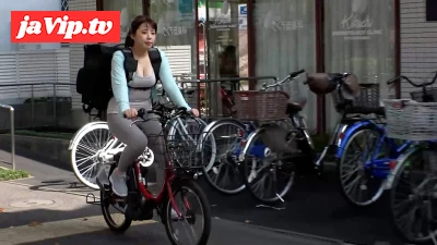 fc2ppv-3194282 - 美人ウー●ー●ーツ女性配達員を「一緒にご飯どうですか？」と《ワンチャン》部屋に誘って…媚***に！「またイッちゃうのぉぉ！」イグイグ無限発情連続イキSEX！