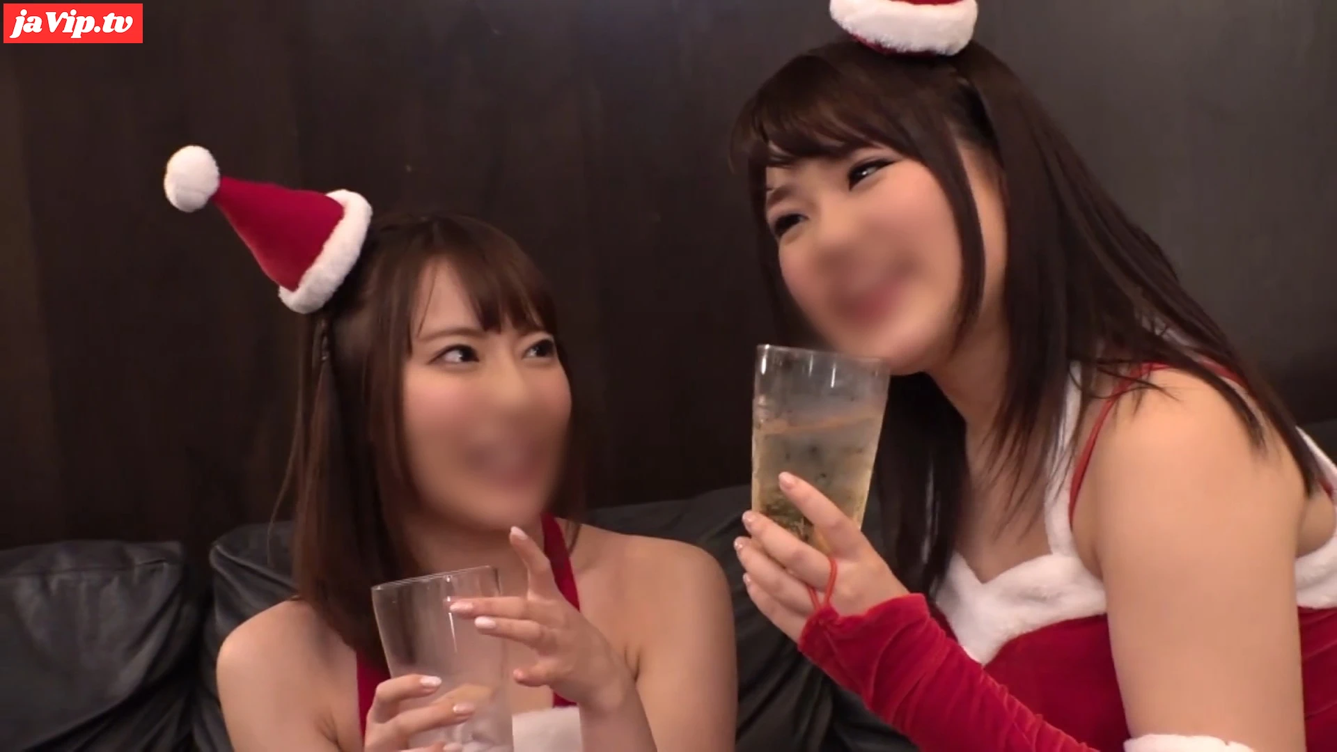 fc2ppv-3190573 - 【素人ハメ撮り】低身長・Fカップ爆乳お*さんのサンタコスプレHでおまんこガン突きFUCK。 - FC2PPV動画をオンラインで視聴 - jaVip