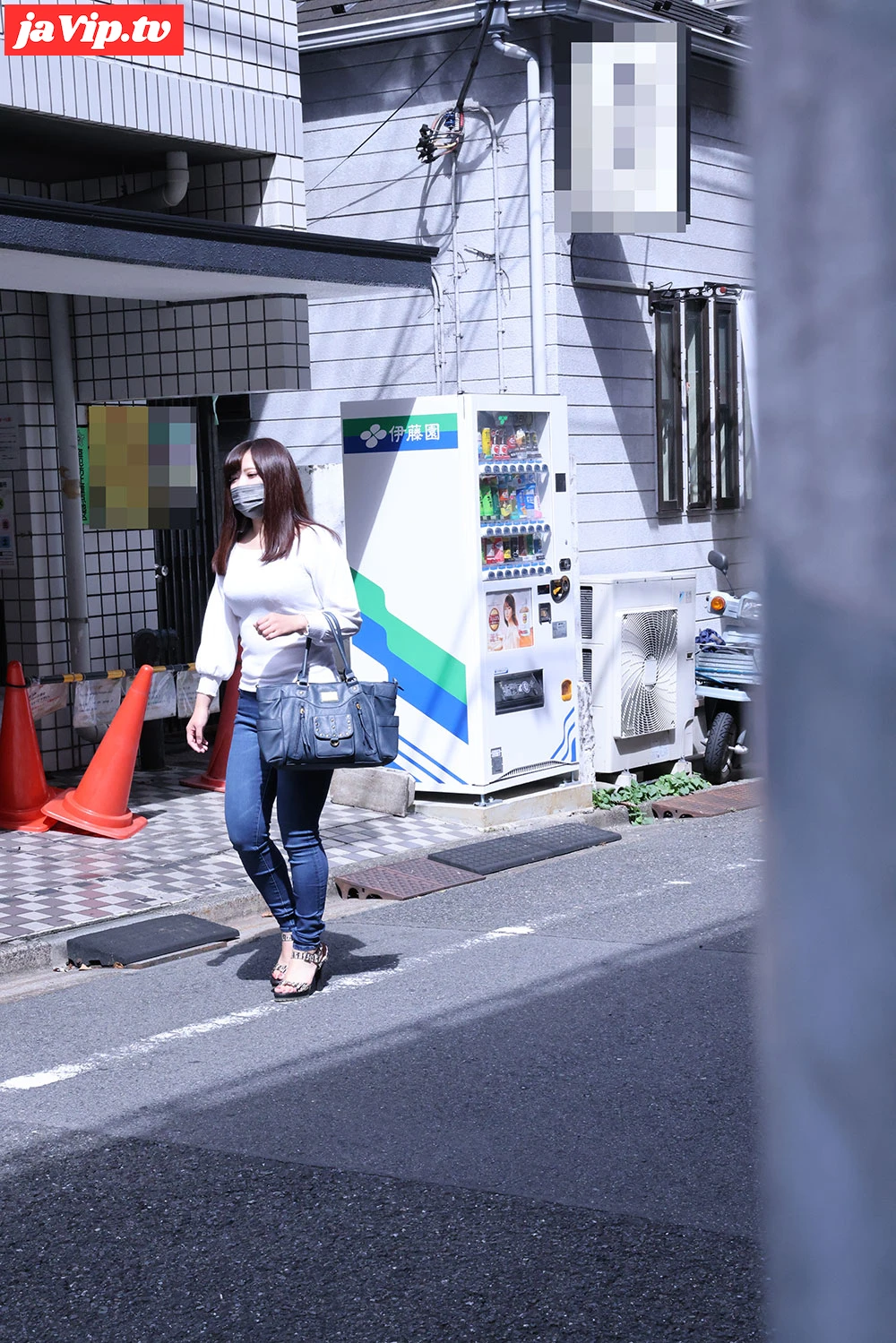 fc2ppv-3192441 - とある女の自業得 むちケツ乳輪女 - FC2PPV動画をオンラインで視聴 - jaVip