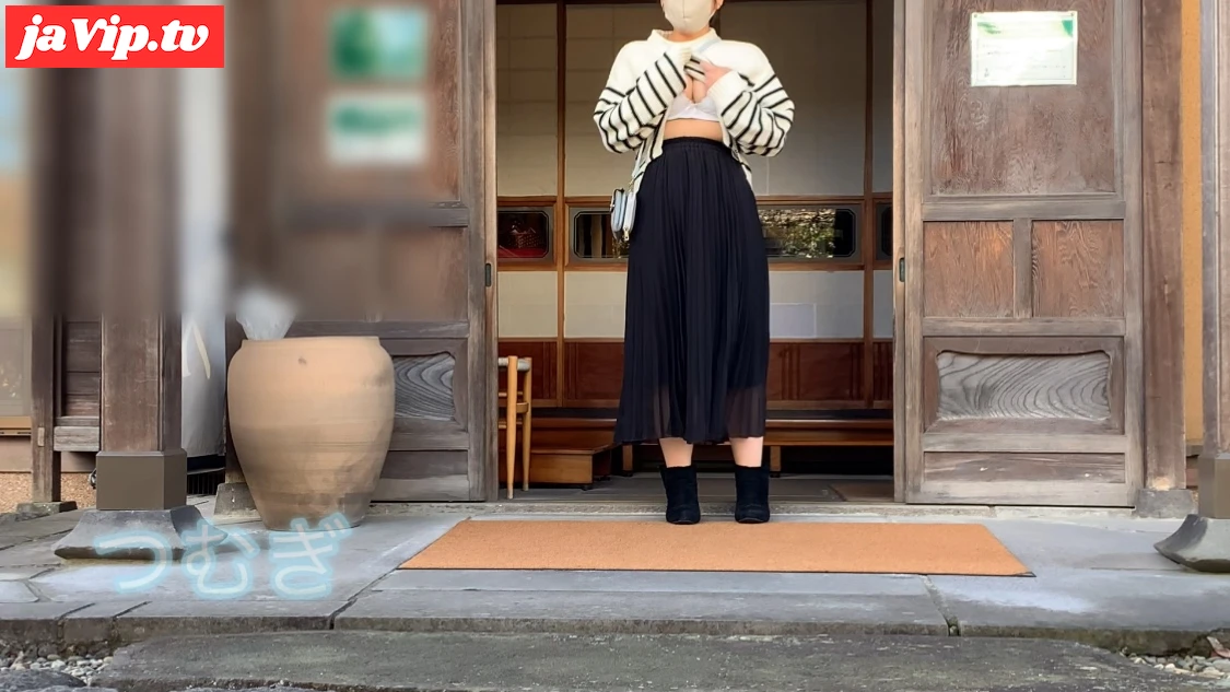 fc2ppv-3185166 - [個人撮影]ごはんやさんで露出チャレンジ！、、、ショッピングモールで知らない人の前で、、、。 - FC2PPV動画をオンラインで視聴 - jaVip