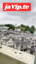 fc2ppv-3183848 - 【りなの自撮りです】マンションの部屋の前の外から丸見えなところで制服全部脱いで下着姿でオナニーしました…制服カバンの上において人が来たら誤魔化しきれないぎりぎりの露出です…