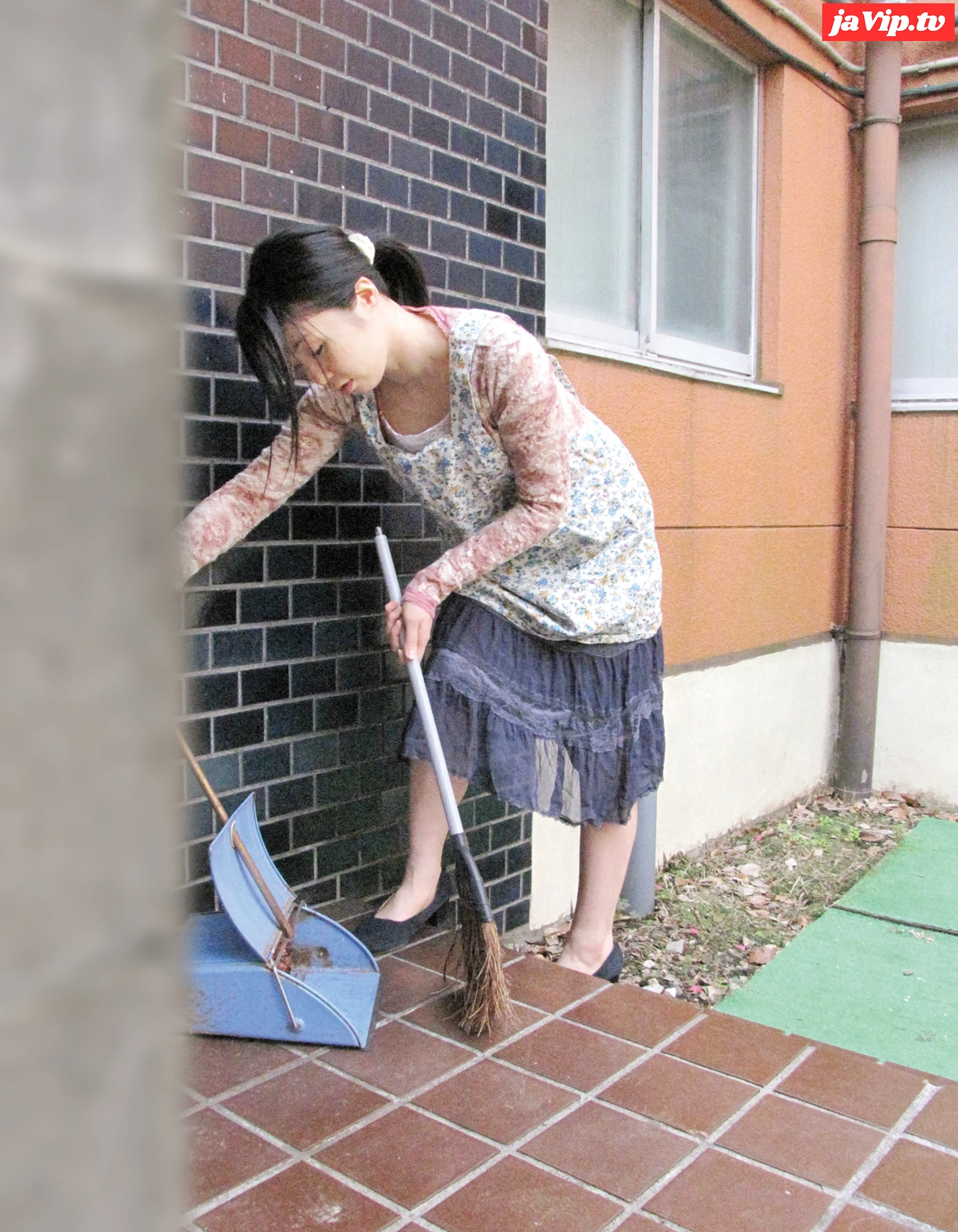 fc2ppv-3181190 - 【****】一回り年下の妻にお見舞いを頼んだら - FC2PPV動画をオンラインで視聴 - jaVip