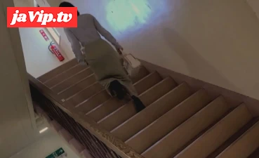 fc2ppv-3181075 - 【個人】ドＭの小柄妻の穴をかき回すと、もはや苦痛ではなく至福にかわっていく。