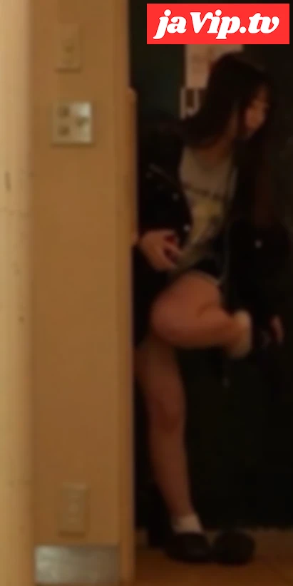 fc2ppv-3173700 - 都内某ロ㋷リフレ嬢ハメ撮り ※危なくなったら消します - FC2PPV動画をオンラインで視聴 - jaVip