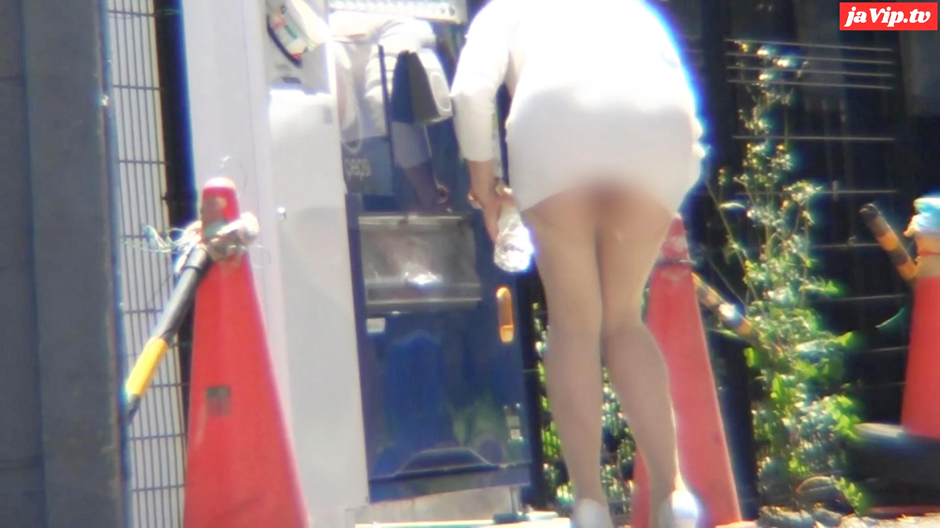 fc2ppv-3169893 - 《人妻・中出し》清楚系・スレンダー人妻（45）◆リモコンローター装着野外羞恥プレイ⇒濃厚ハメ撮りプレイ！膣内射精！ - FC2PPV動画をオンラインで視聴 - jaVip